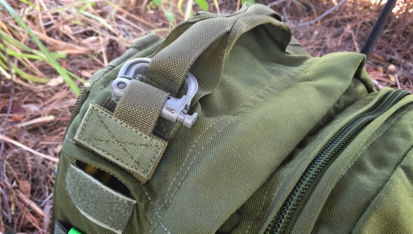 SPEC OPS T.H.E. Pack hydration port